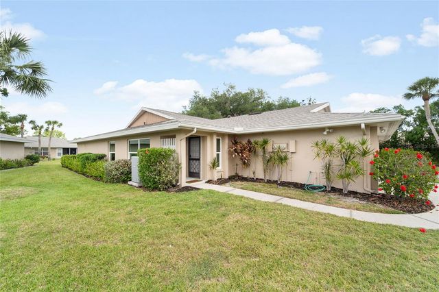 5689 EVERGREEN DRIVE 18, Sarasota, FL 34233