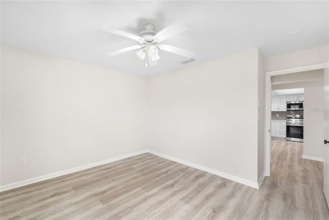 5689 EVERGREEN DRIVE 18, Sarasota, FL 34233