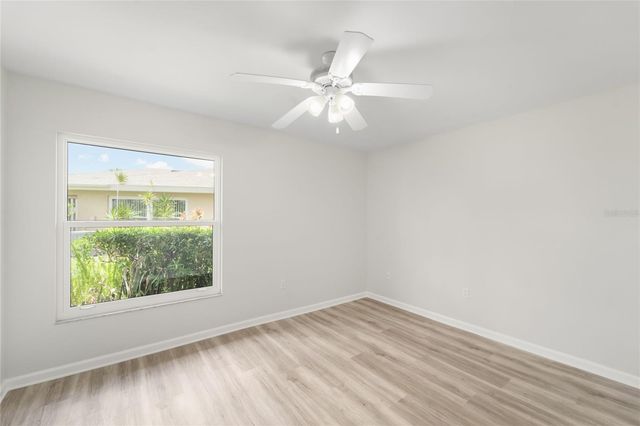 5689 EVERGREEN DRIVE 18, Sarasota, FL 34233