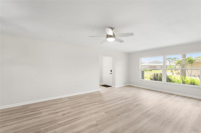 5689 EVERGREEN DRIVE 18, Sarasota, FL 34233