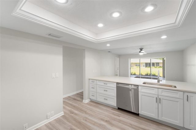 5689 EVERGREEN DRIVE 18, Sarasota, FL 34233