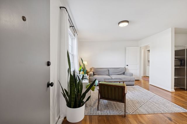 3308 Long Blvd Apt B1, Nashville, TN 37203