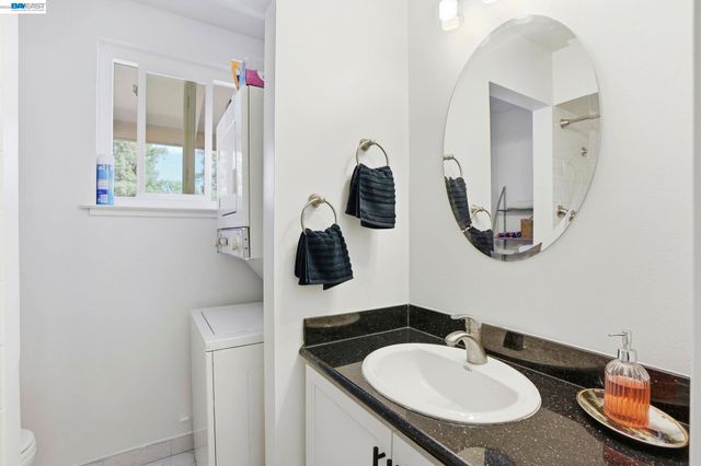 5505 Roundtree Dr B, Concord, CA 94521