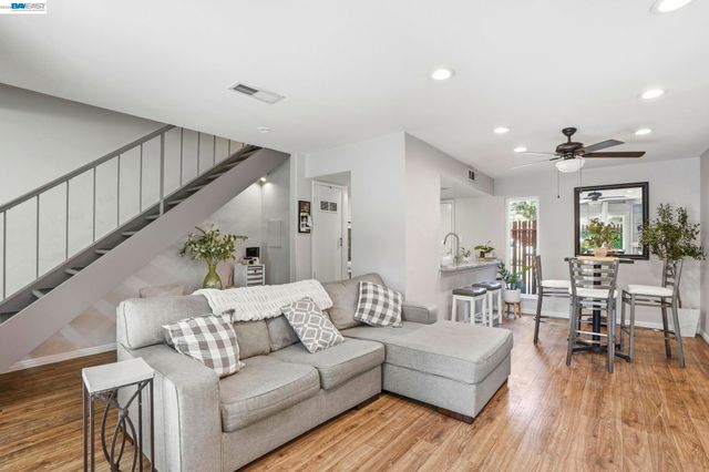 5505 Roundtree Dr B, Concord, CA 94521