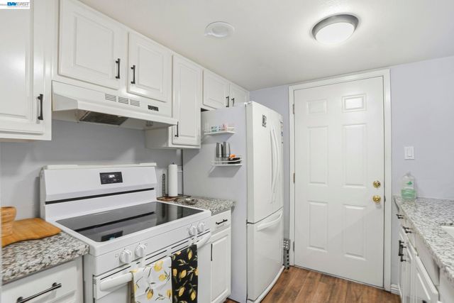 5505 Roundtree Dr B, Concord, CA 94521