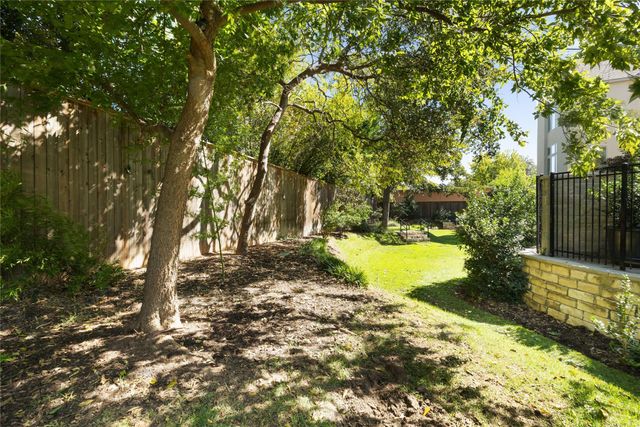 2300 Enfield RD 303, Austin, TX 78703