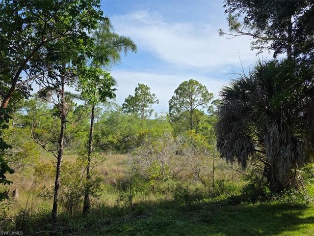 1784 Sanctuary Pointe CT, Naples, FL 34110
