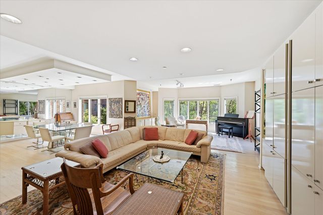 3531 Oakton Drive 2005, Hopkins, MN 55305