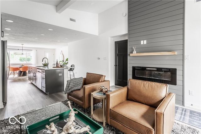 649 Emerson Road, Carmel, IN 46032