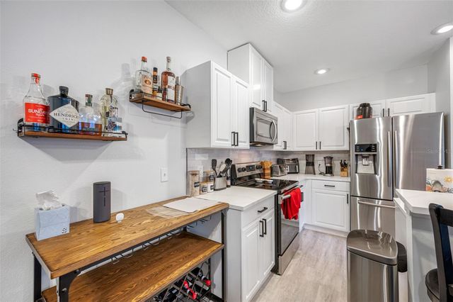 400 S WILLOW AVENUE A, Tampa, FL 33606