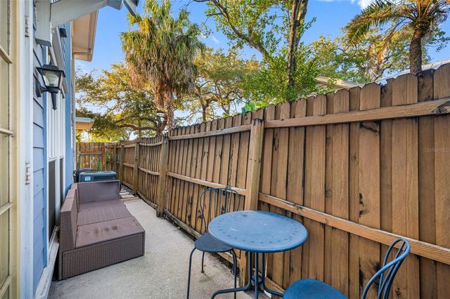 400 S WILLOW AVENUE A, Tampa, FL 33606