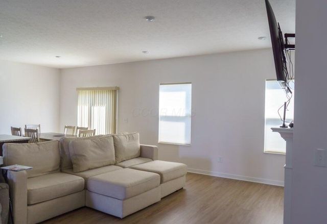 5634 Shagbark Place, Groveport, OH 43125