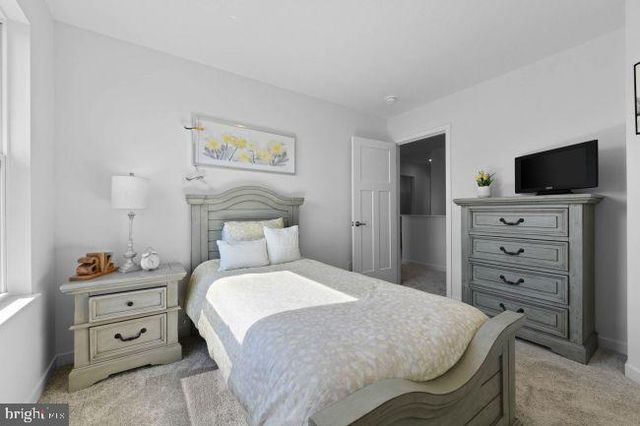 300 EDDY RD, Inwood, WV 25428
