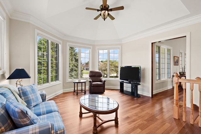 1340 Cantigny Court, Chesterton, IN 46304
