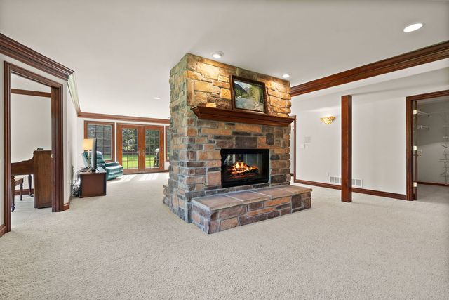 1340 Cantigny Court, Chesterton, IN 46304