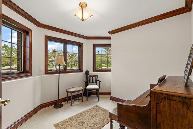 1340 Cantigny Court, Chesterton, IN 46304
