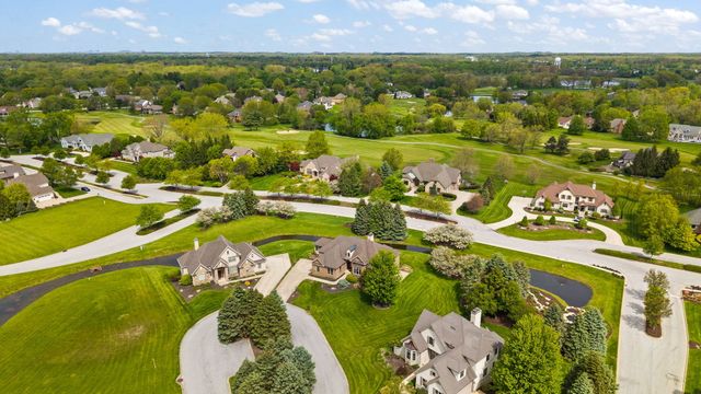 1340 Cantigny Court, Chesterton, IN 46304
