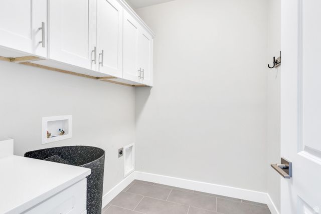 7632 S WAVERLY LN, West Jordan, UT 84084