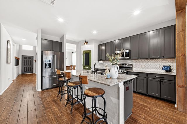 107 Sawmill Ridge Road, Rosharon, TX 77583