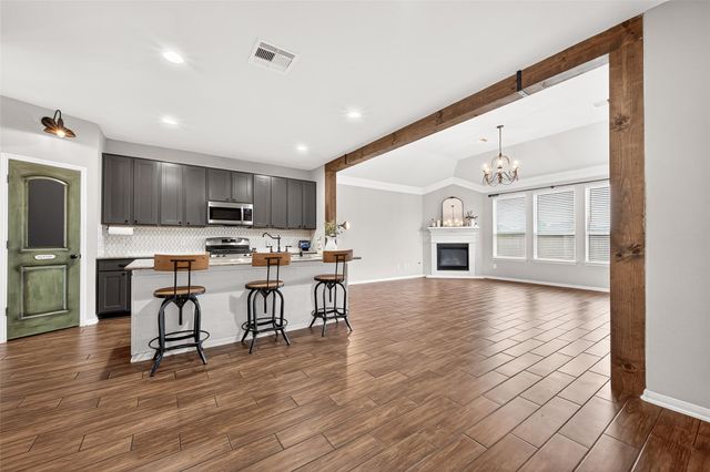 107 Sawmill Ridge Road, Rosharon, TX 77583