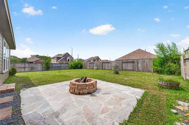 107 Sawmill Ridge Road, Rosharon, TX 77583