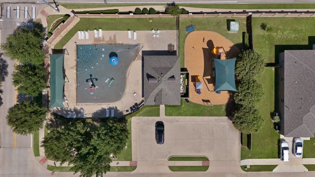 8037 Big Spruce Lane, Fort Worth, TX 76123