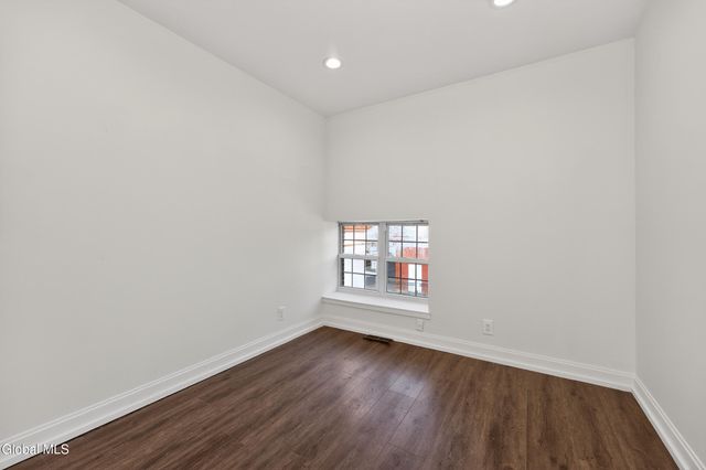 33-35 Third Street, Waterford, NY 12188