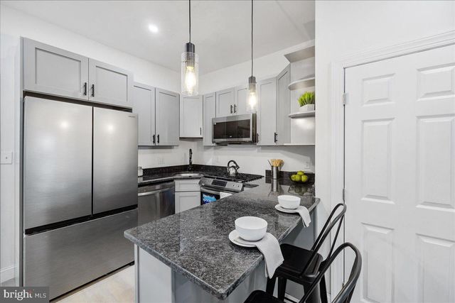 420 N 62ND ST, Philadelphia, PA 19151