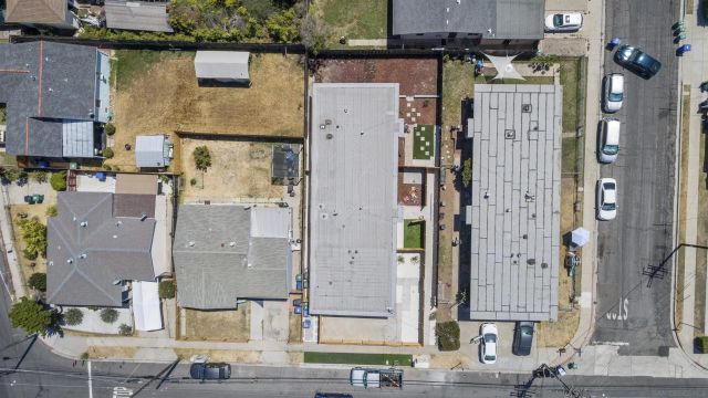 6979-81 Amherst, San Diego, CA 92115