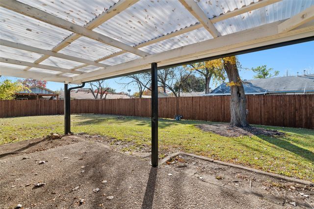 802 Greenbriar Drive, Garland, TX 75043