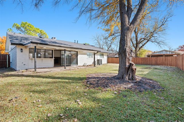 802 Greenbriar Drive, Garland, TX 75043