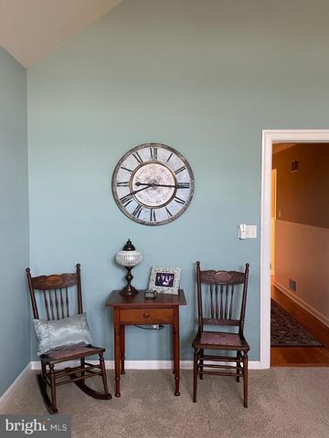 957 MONDALE RD, Bird In Hand, PA 17505