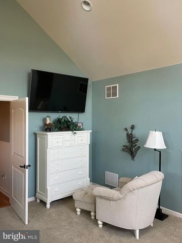 957 MONDALE RD, Bird In Hand, PA 17505