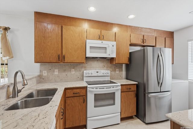 11815 Vance Jackson Rd Apt 2306, San Antonio, TX 78230