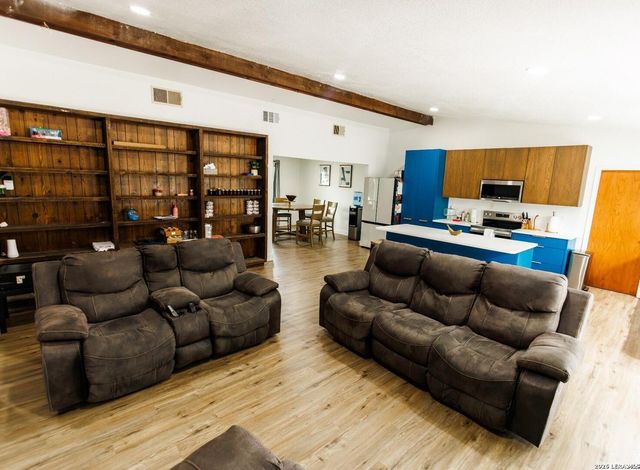 5819 PINEWAY ST, San Antonio, TX 78247