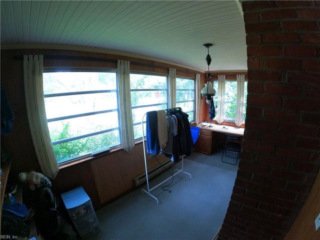 1600 Cedar LN, Norfolk, VA 23508