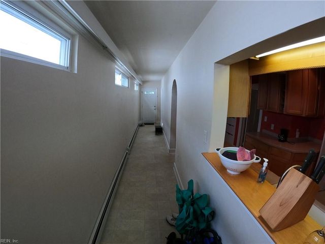 1600 Cedar LN, Norfolk, VA 23508