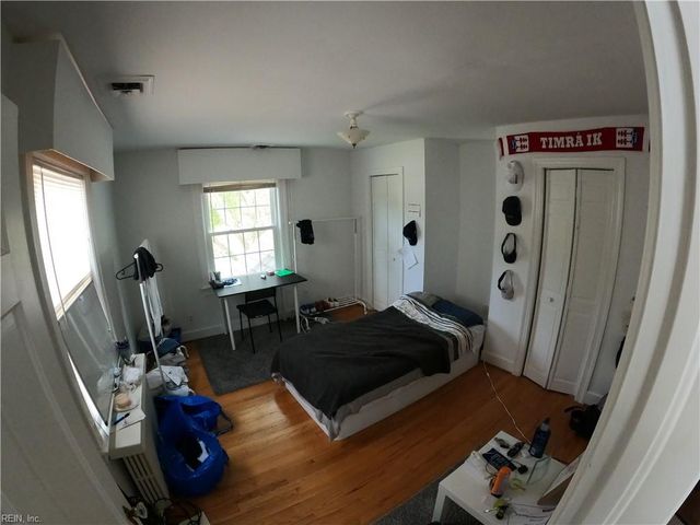 1600 Cedar LN, Norfolk, VA 23508