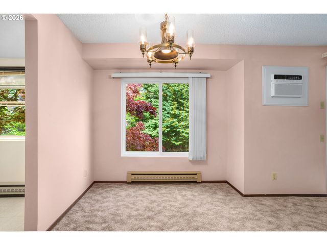 10980 Sw MEADOWBROOK Dr 3, Portland, OR 97224