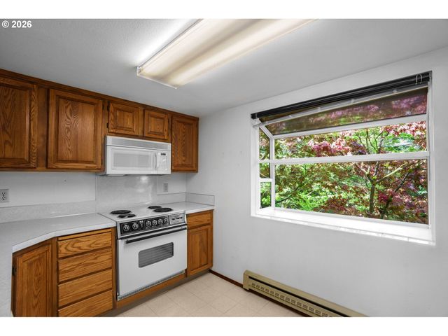 10980 Sw MEADOWBROOK Dr 3, Portland, OR 97224