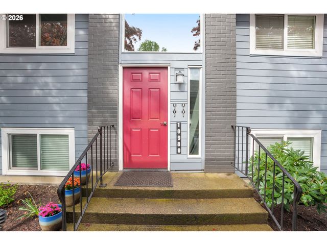 10980 Sw MEADOWBROOK Dr 3, Portland, OR 97224