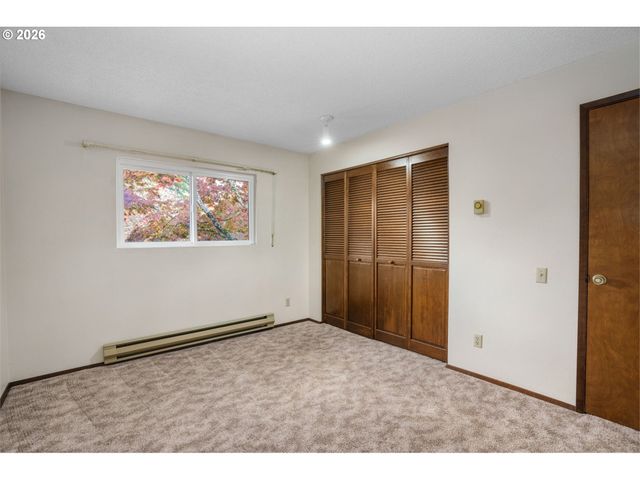 10980 Sw MEADOWBROOK Dr 3, Portland, OR 97224