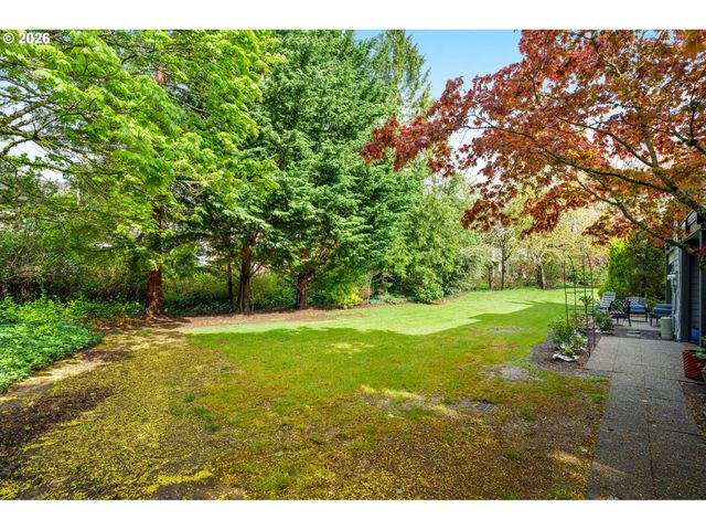 10980 Sw MEADOWBROOK Dr 3, Portland, OR 97224