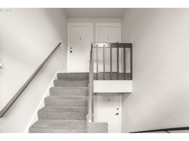 10980 Sw MEADOWBROOK Dr 3, Portland, OR 97224