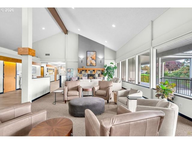 10980 Sw MEADOWBROOK Dr 3, Portland, OR 97224