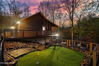 1544 Deer Browse Way, Sevierville, TN 37876