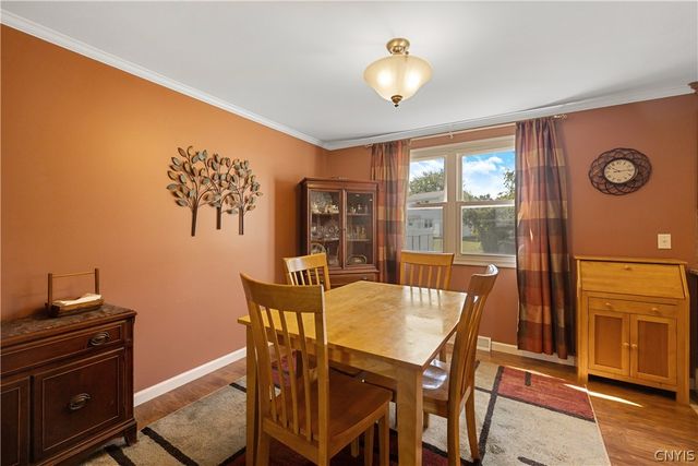 8032 Trina Circle, Clay, NY 13041