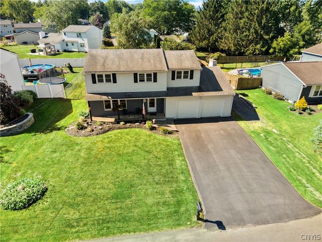 8032 Trina Circle, Clay, NY 13041