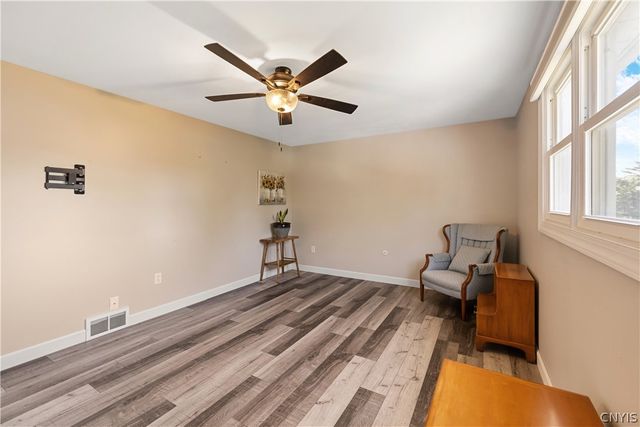 8032 Trina Circle, Clay, NY 13041