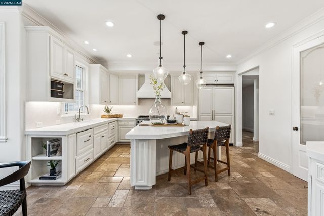 45 Lark Place, Alamo, CA 94507